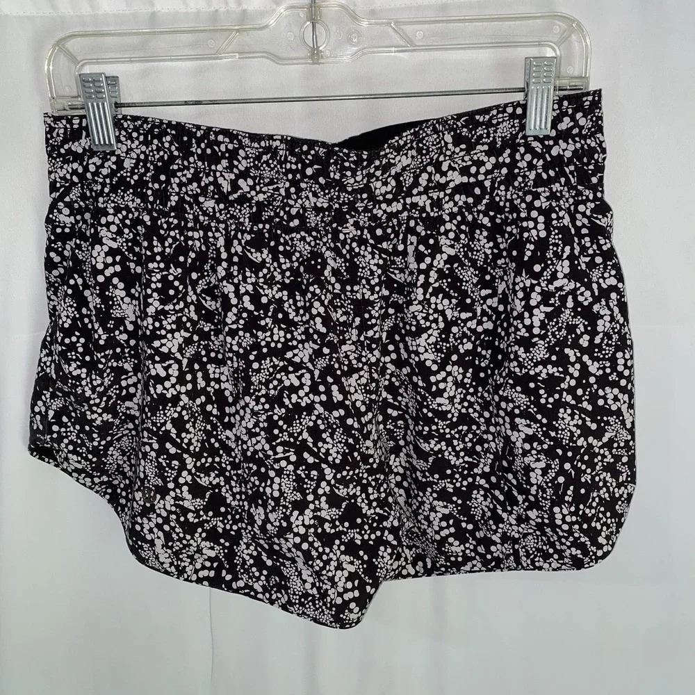 lululemon athletica very good